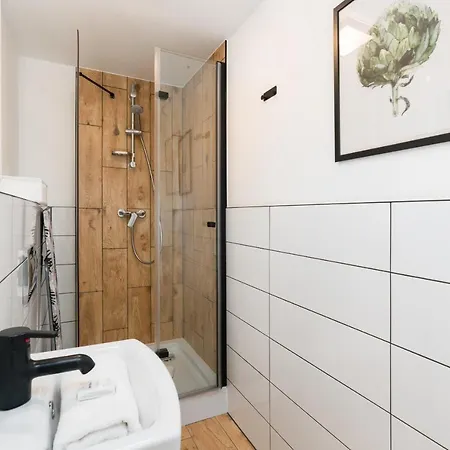 Ziebicka 2 * Poznan