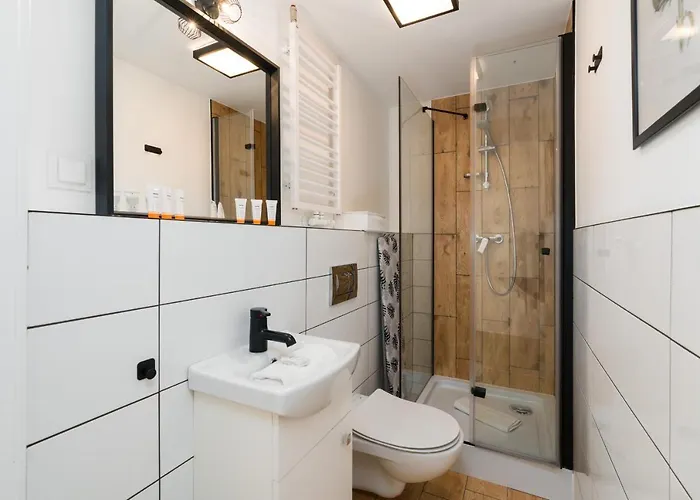 Ziebicka 2 Apartman *